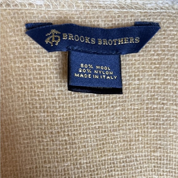 Brooks Brothers Plaid Fringe Wool Cape Scarf Wrap Made In Italy Buffalo Check - Picture 5 of 6